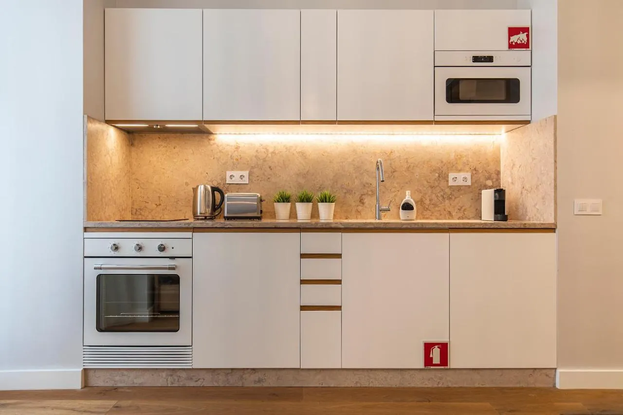 Appartamento Upscale & Trendy Flat In The Center Lisbona Portogallo